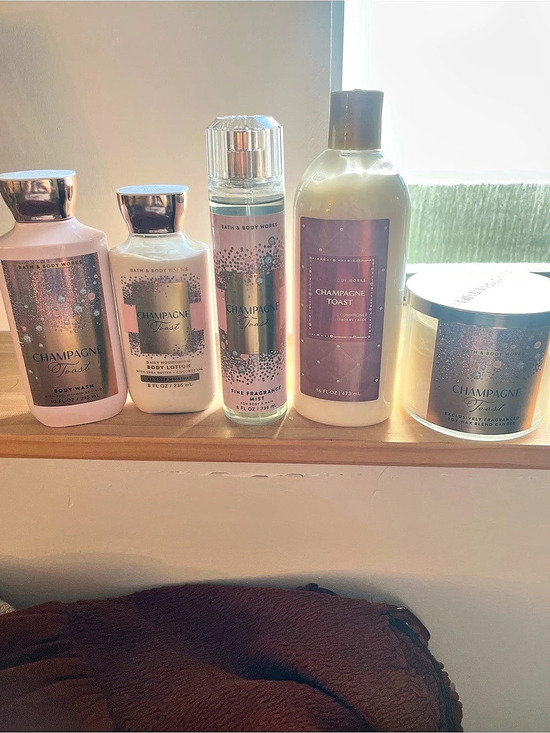 Bath & Body Works Other - Bath & Body Works Champagne Toast Set Bath & Body Set in Pink & Purple